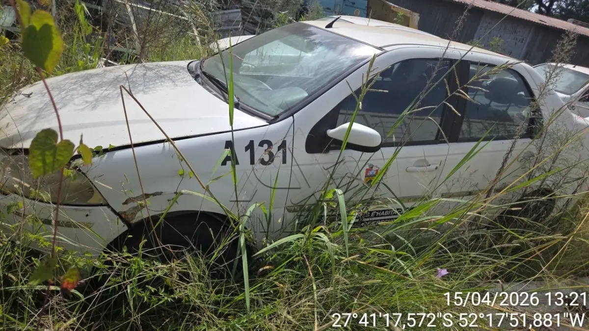 LOTE 004 - VEÍCULO A-131 FIAT SIENA ELX FLEX
PATRIMÔNIO 63946, PLACA IQL0594