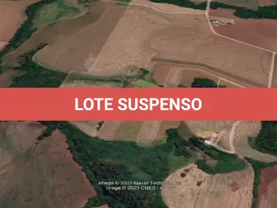 LOTE 001 - Imóvel MATRÍCULA Nº 3107 RI de Três de Maio / RS Uma fração de terras pertencente ao Lote Rural nº 18, com a área de 10.000,00 m² , sem benfeitorias, situada na Colônia Glória, neste Município, confrontando: ao Norte, por terras de Pedro Rodolpho Pipper, José Casemiro Pipper e de Agostinho Alfredo Pipper; ao Sul, com o Rio Santa Rosa; a Leste, com terras de Laurindo Piccoli; e, a Oeste, com terras de Victório e Adelino Berratti. Cadastrada no INCRA sob nº 867.101.011.142-1, área total 12,5; m. rural 31,4; nº mod. fiscal 0,55; m. fiscal 20.