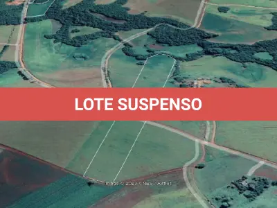 LOTE 002 - MATRÍCULA 302 RI de Três de Maio/RS: Uma Fração de terras de campo e matos, sem benfeitorias, com área de 48.152,84 m²  do lote rural p°,30, situado no lugar denominado Rincao dos Cabral confrontando: ao NORTE, com o Lajeado Silva ao Sul com Inaçio Correa de Almeida; a LESTE, com o Lajeado Silva e Inacio Correa de Almeida; e a OESTE, com Antônio Bertholdo, INCRA: o imóvel acima descrito esta cadastrado no Incra sob número 867 101 000 329 Area total: 24,2 Modulo: 31,7 n módulos: 0,70 fmp: 24,2.