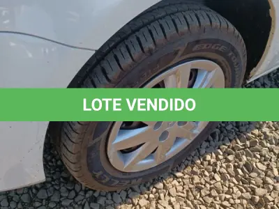 LOTE 002 - Veículo VW/GOL TRENDLINE 1.6 8v FLEX, chassi 9BNWAB45UXGP042118, placa QHI7575, álcool/gasolina, ano/modelo 2015/2016, 104cv, cor branca cristal, patrimônio 19721.