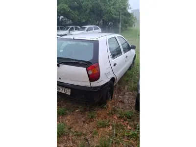 LOTE 035 - FIAT/PALIO YOUNG; Placa: IJV7151; Ano/modelo: 2001/2001