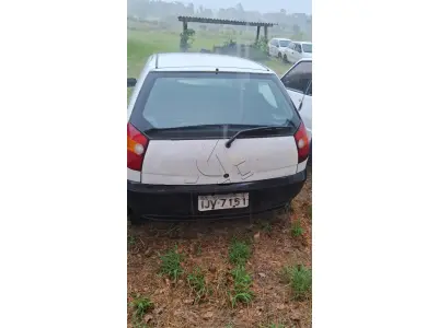 LOTE 035 - FIAT/PALIO YOUNG; Placa: IJV7151; Ano/modelo: 2001/2001