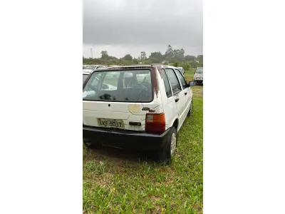 LOTE 024 - FIAT/UNO MILLE FIRE; Placa: IKF9017; Ano/modelo: 2001/2002