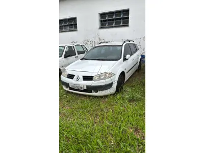 LOTE 020 - RENAULT/MEGANEGT DYN 20; Placa: IPB7094; Ano/modelo: 2008/2009