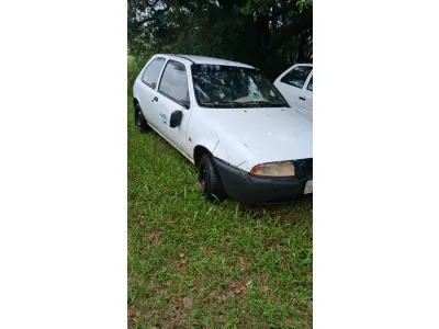 LOTE 002 - FORD/FIESTA; Ano/modelo: 1998/1999; Placa: III7950;