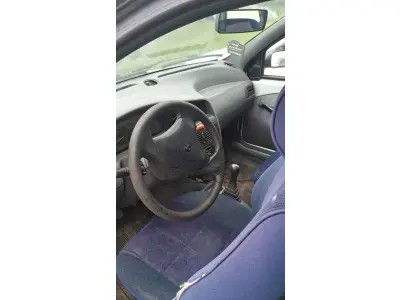 LOTE 033 - FIAT/PALIO ED; Placa: IHC7341; Ano/modelo: 1998/1998
