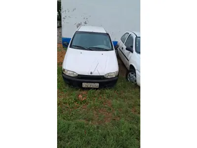 LOTE 031 - FIAT/PALIO YOUNG; Placa: IJV7096; Ano/modelo: 2001/2001