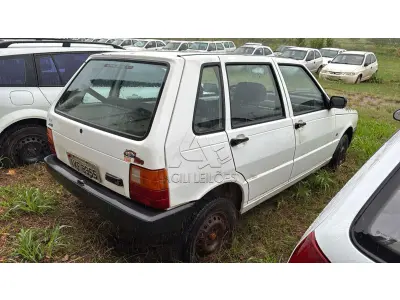 LOTE 015 - FIAT/UNO MILLE FIRE; Placa: IKF8955; Ano/modelo: 2001/2002; 