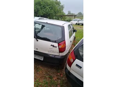 LOTE 030 - FIAT/PALIO YOUNG; Placa: IJV7254; Ano/modelo: 2001/2001