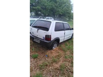 LOTE 034 - FIAT/UNO MILLE WAY ECON; Placa: IUI4714; Ano/modelo: 2013/2013