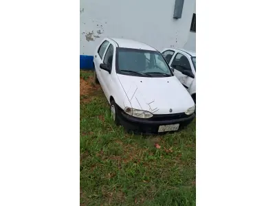 LOTE 031 - FIAT/PALIO YOUNG; Placa: IJV7096; Ano/modelo: 2001/2001