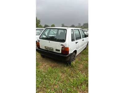 LOTE 026 - FIAT/UNO MILLE FIRE; Placa: IKF8948; Ano/modelo: 2001/2002