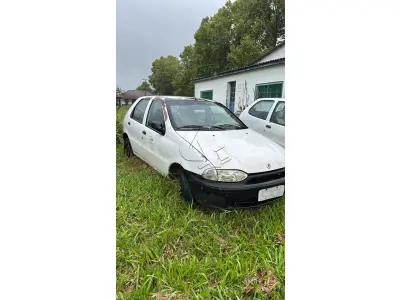 LOTE 012 - FIAT/PALIO YOUNG; Placa: IJV7283; Ano/modelo: 2001/2001; 