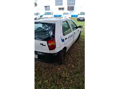 LOTE 006 - FIAT/PALIO YOUNG; Placa: IJV7271; Ano/modelo: 2001/2001; 