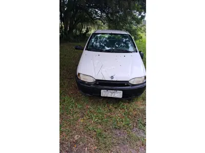 LOTE 006 - FIAT/PALIO YOUNG; Placa: IJV7271; Ano/modelo: 2001/2001; 