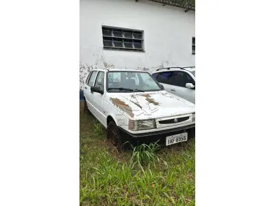 LOTE 015 - FIAT/UNO MILLE FIRE; Placa: IKF8955; Ano/modelo: 2001/2002; 