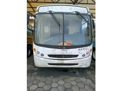 LOTE 001 -  Veículo VOLKS/COMIL SVELTO U, chassi 9BWRF82W92R2241, placa MCY8841, diesel, ano/modelo 2002/2002, 206cv, cor branca, patrimônio 8067.