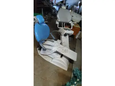 LOTE 021 - Sucata de bens hospitalares e odontológicos.