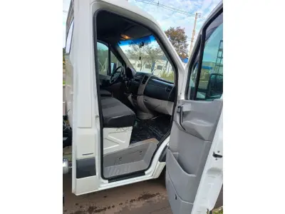 LOTE 004 - Sprinter 515 CDI