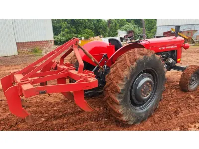 LOTE 002 - Massey Ferguson 65X