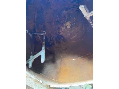 LOTE 009 - Betoneira M-400, sem motor, patrimônio não encontrado. Avaliação R$ 150,00.