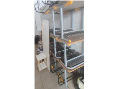 LOTE 022 - Sucata de classes escolares