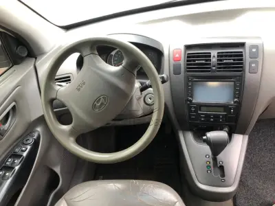 LOTE 001 - Tucson 2.0 16V Flex Aut.