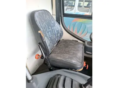 LOTE 001 -  Veículo VOLKS/COMIL SVELTO U, chassi 9BWRF82W92R2241, placa MCY8841, diesel, ano/modelo 2002/2002, 206cv, cor branca, patrimônio 8067.