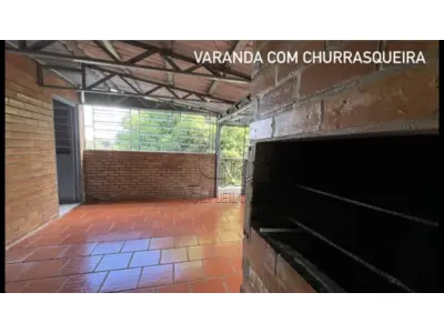 LOTE 001 - Matrícula 8.604 R.I Boa Vista do Buricá/RS: IMÓVEL: APARTAMENTO com área privativa de 101,63m² APARTAMENTO Nº 202 DO EDIFÍCIO GRIEBELER